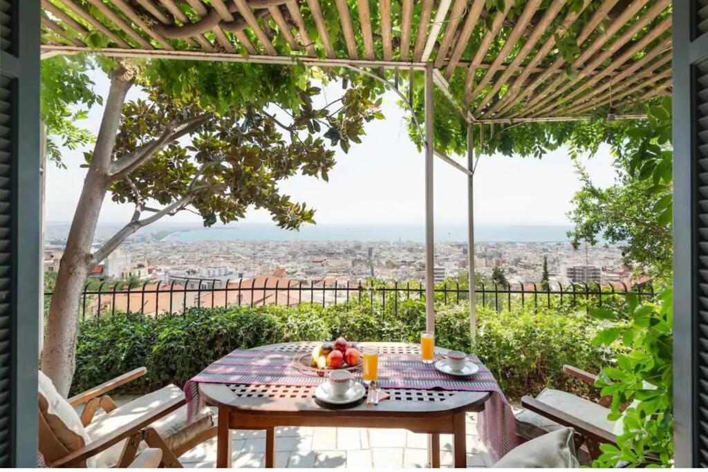 Ano Poli Stay With Private Terrace And View Salonic Exterior foto